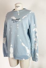 Lade das Bild in den Galerie-Viewer, Bestickter tie-dye Sweater