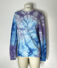 Lade das Bild in den Galerie-Viewer, tie-dye Sweater