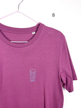 Lade das Bild in den Galerie-Viewer, Handbesticktes Dubbeglas Bio-Baumwollshirt