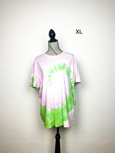 Lade das Bild in den Galerie-Viewer, SALE batik Bio-Baumwolle Shirt