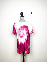 Lade das Bild in den Galerie-Viewer, SALE batik Bio-Baumwolle Shirt