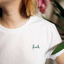 Lade das Bild in den Galerie-Viewer, Handbesticktes Bio-Baumwollshirt weiß