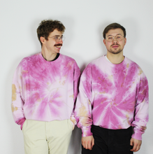 Lade das Bild in den Galerie-Viewer, batik oversize Sweater bunt
